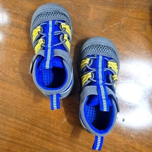 Academy Gray and Blue Mesh Velcro Shoe - Toddler 7